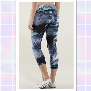 Lululemon Athletica wunder under crop leggings Milky Way